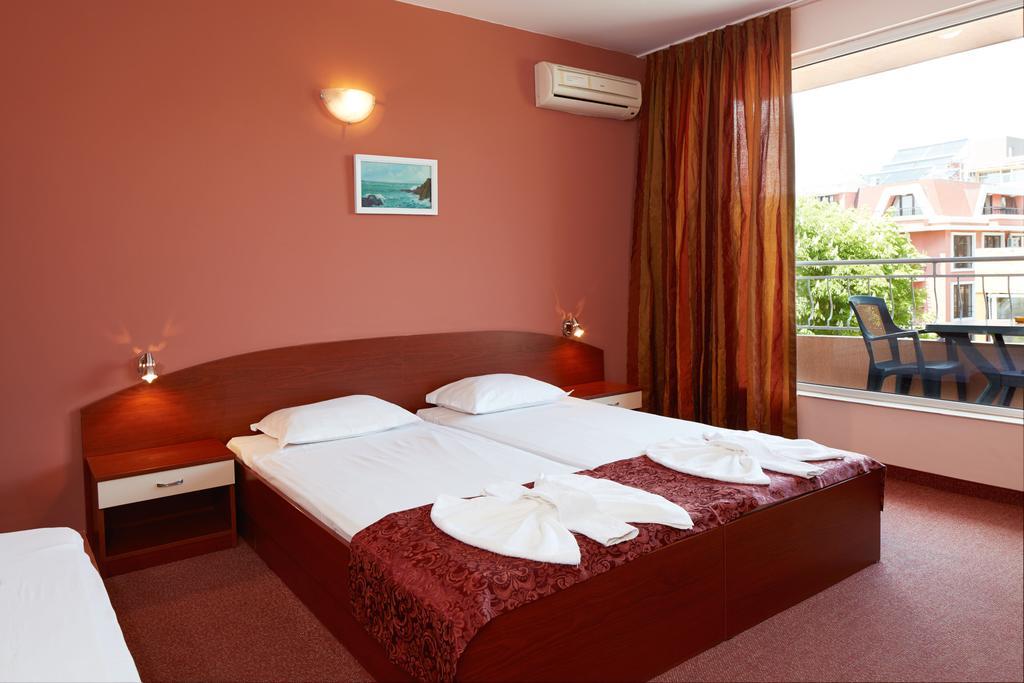 Guesthouse Kirov Ravda Exterior photo
